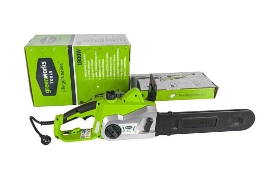 Электропила Greenworks GCS1840