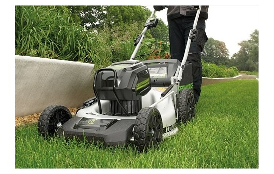 Газонокосилка аккумуляторная Greenworks GD82LM51K5