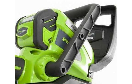 Аккумуляторная цепная пила Greenworks G40CS30K4